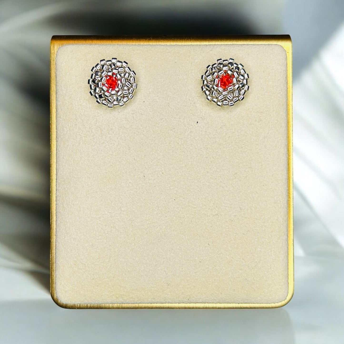 BOTONCITOS STUD EARRINGS